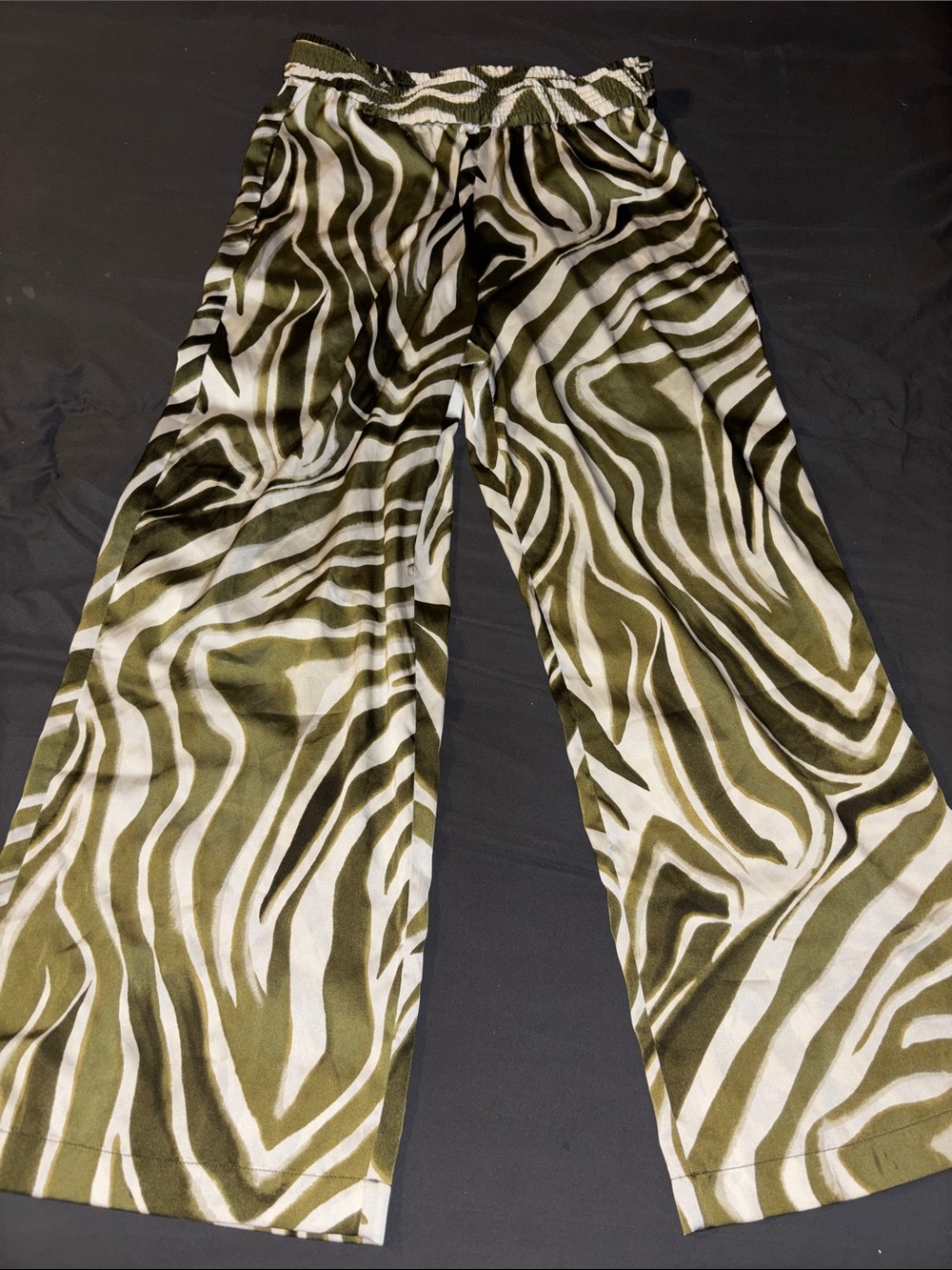 Joie silky patterned pants